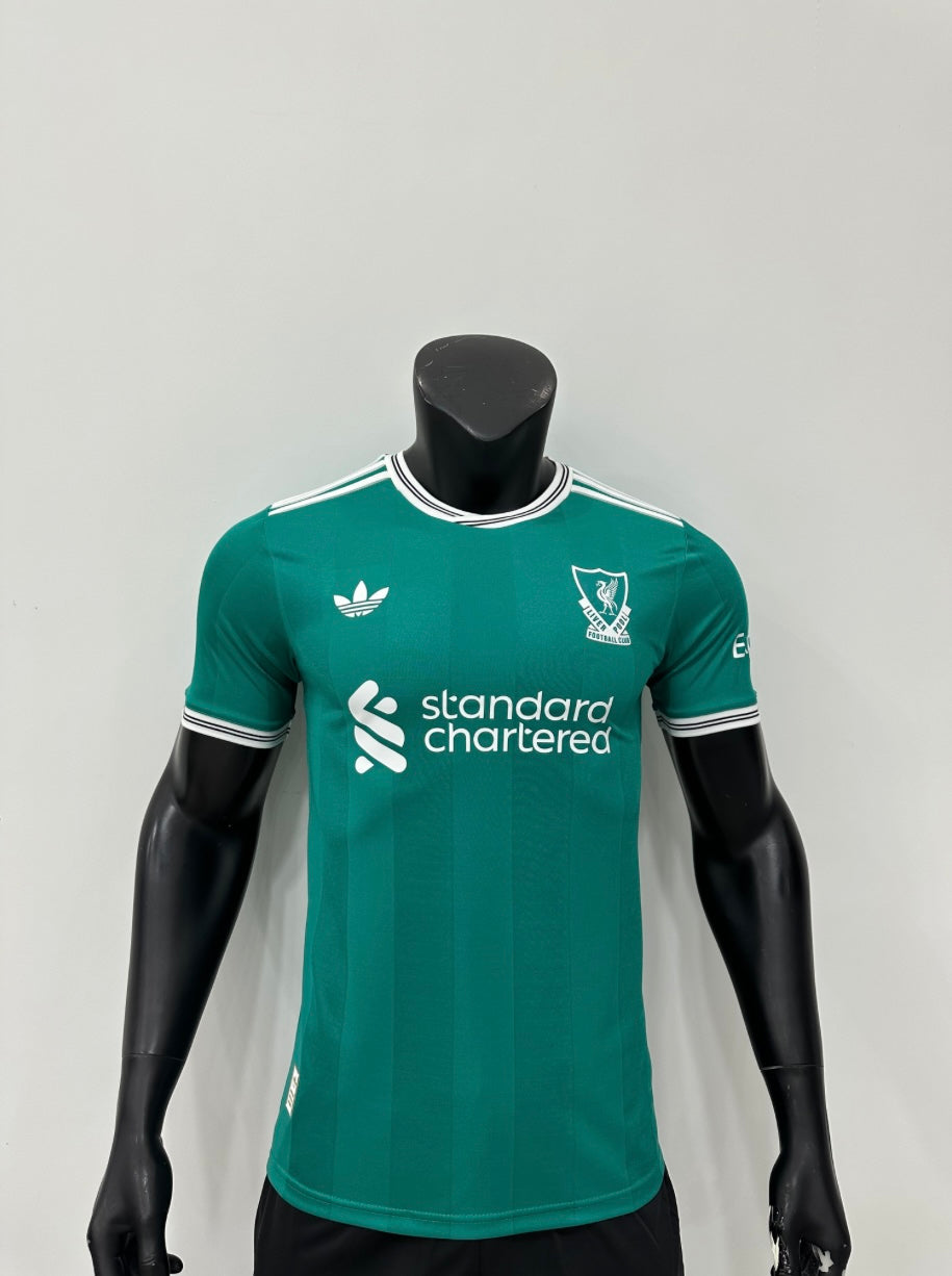Liverpool 3 equipacion  2025-2026