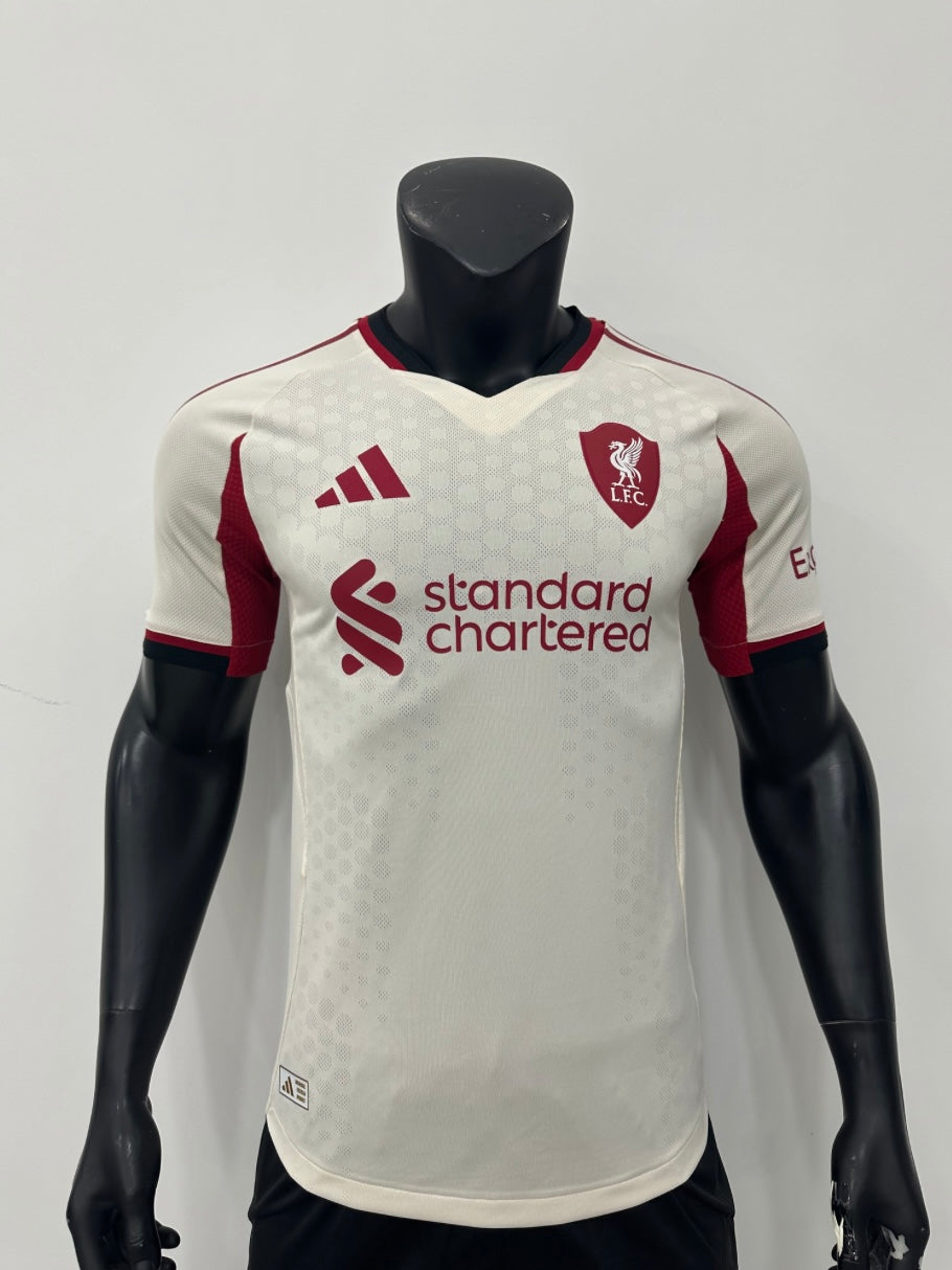 Liverpool Visita 2025-2026
