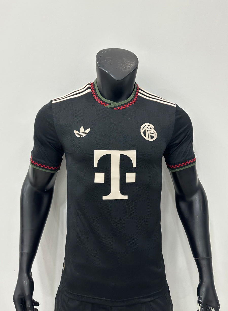 Bayern Munich Visita 2025-2026